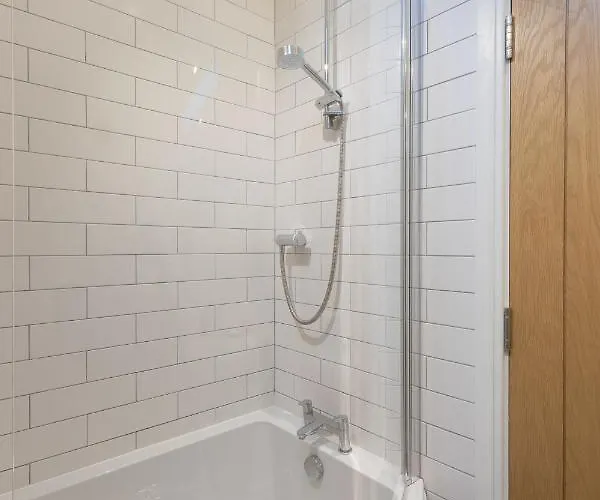 別荘 Trinity Cottage,